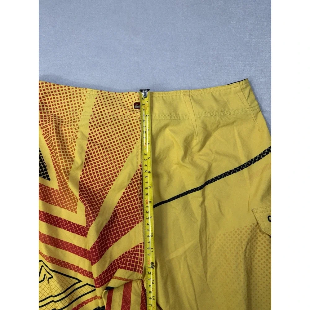 Quicksilver Men's Board Shorts Swim Orange Yellow Cargo Pocket Size 32